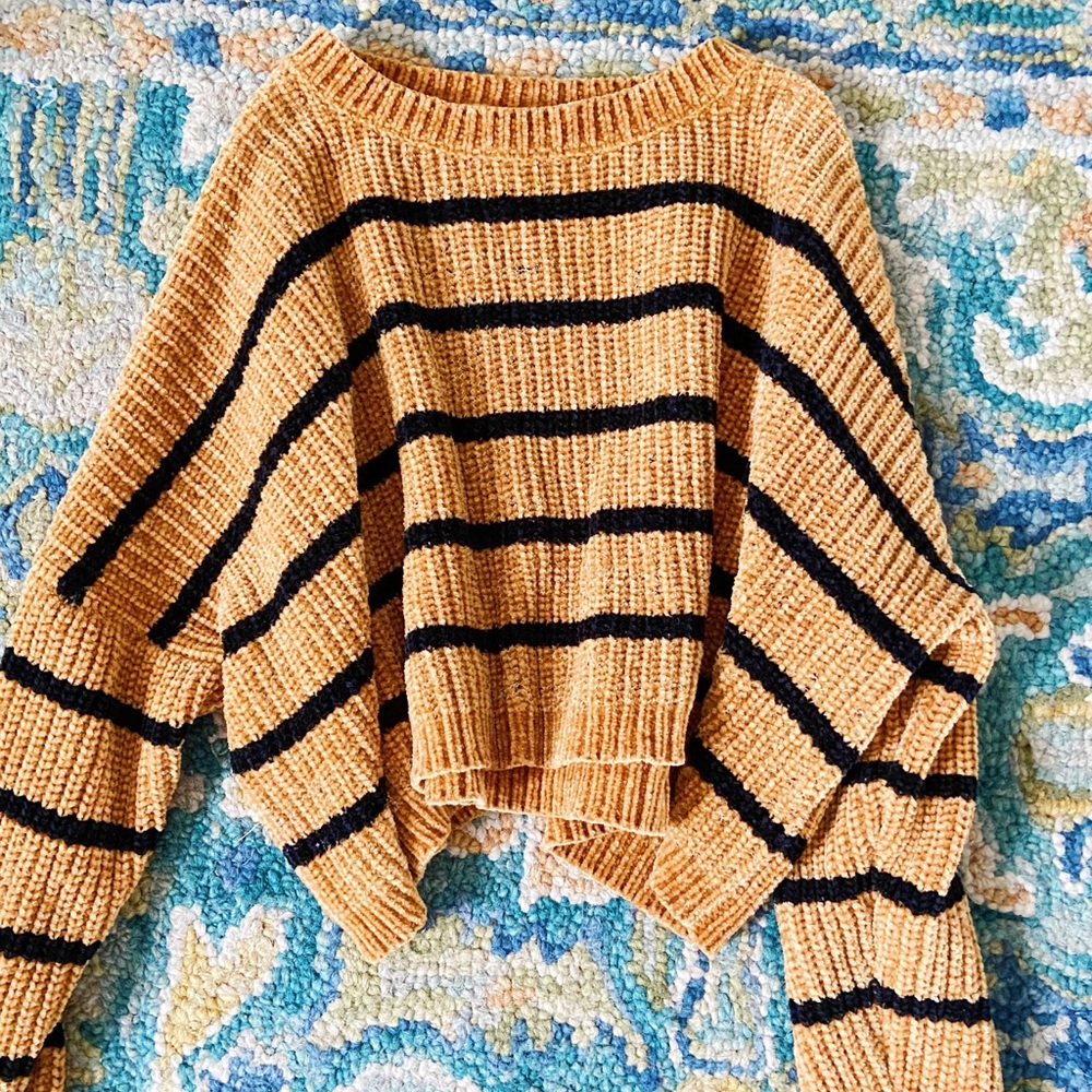 knitted cropped fall sweater
